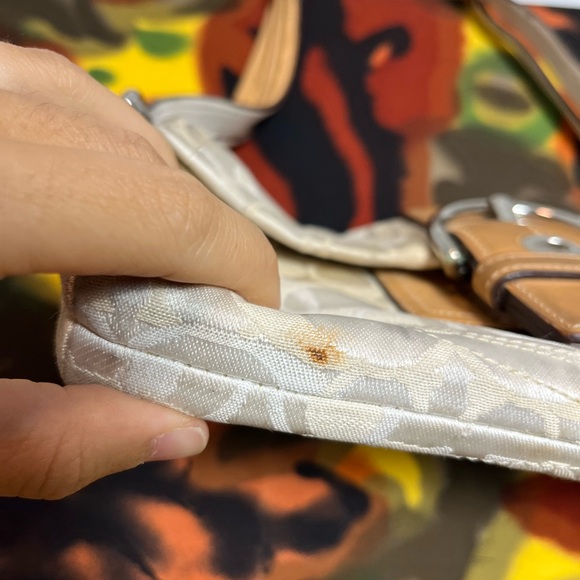 Coach 2005 Limited Edition Optic Lady Bumblebee Soho Buckle flap Handbag - Picture 4 of 16